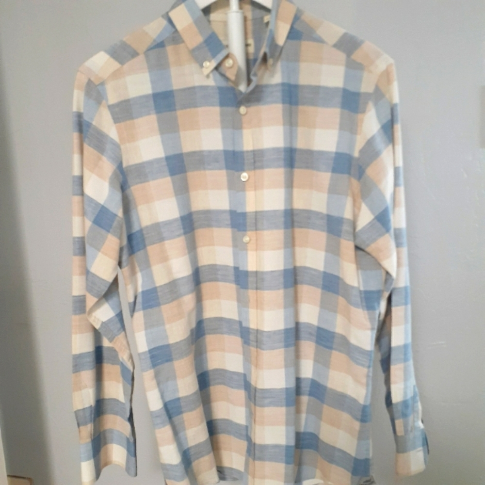 Crosby and Howard long sleeve button down shirt